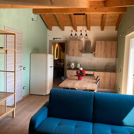 펜션 Ca' Celeste Sul Garda