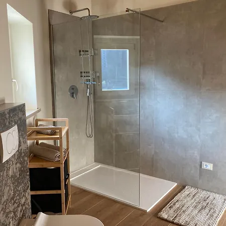 Ca' Celeste Sul Garda Feriehus Costermano