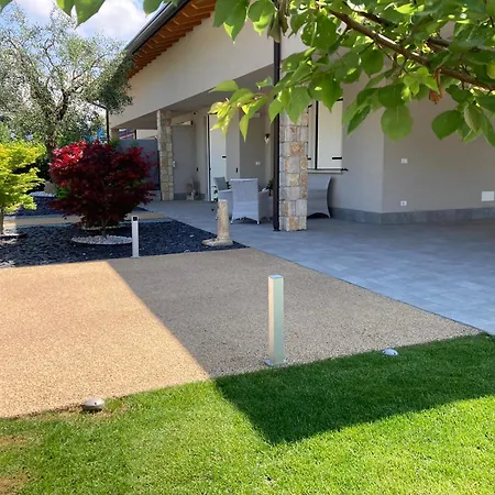 Ca' Celeste Sul Garda * 科斯特曼诺