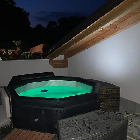 Ca' Celeste Sul Garda * コステロマーノ